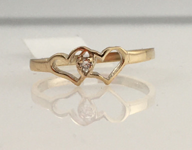 10K Double Heart Diamond Ring (size 6.5)