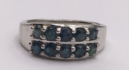 10 Green Gemstones Set in .925 Silver Ring (size 7)