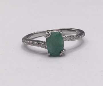 Emerald and Diamond Silver.925 Ring (Size 7)