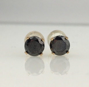 Black Gemstone Stud Earrings