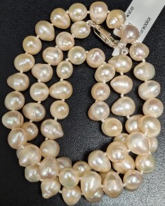 $550 Silver Fresh Water Pearl 17" Necklace