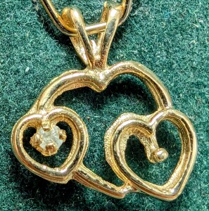 $240 10K 0.59G Diamond 0.01Ct Pendant