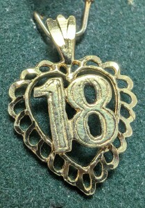 $400 10K 1G Heart Pendant