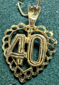 $40 10K 1.06G Heart Pendant