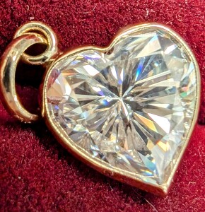 $700 10K 1.9Ct Moissasnite Pendant