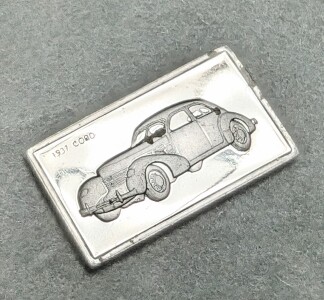 Silver Vinatge Car Appoximelty 1.6G (Random Selection Only) Bar