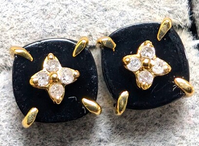 $120 Silver Black Obyx And Diamond Earrings