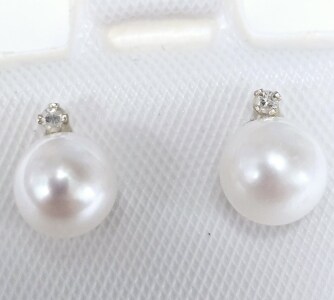 $360 14K Fresh Water Pearl And Diamond 0.02Ct Earrings