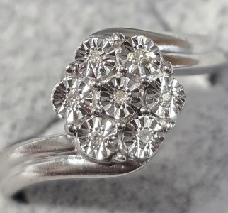 $200 Silver 7 Diamond Ring