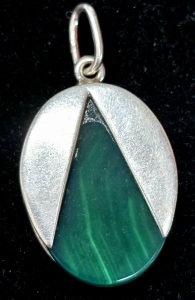 $200 Silver 7.26G Green Onyx Pendant