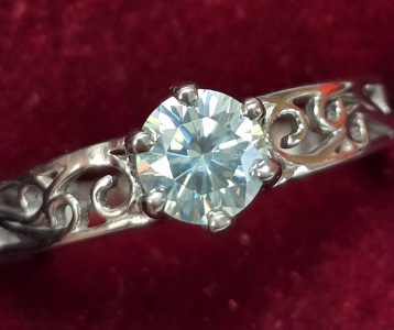 $240 Silver Moissanite 0.8Ct 2.4G Ring
