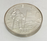 U.S. Philadelphia Mint &ldquo;1988 America In Space&rdquo; 12 Troy Ounce Silver Round - 2