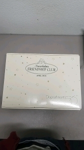 Department 56 INC. 1998-1999 Snowbabies Friendship Club