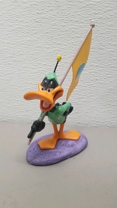 Looney Tunes Spotlight Collection- Daffey Duck "In The Name Of Earth" Collectable-COA included