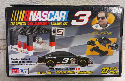 (1) Dale Earnhardt Mega Bloks Building Set - 27 Pieces