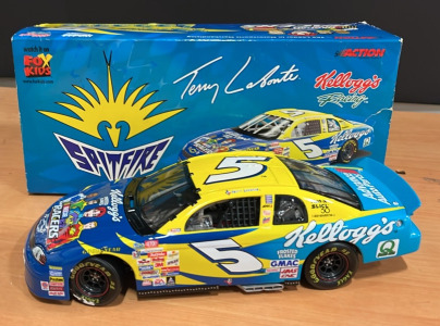 NASCAR 1999 Limited Edition Terry Labonte #5 Kellog&rsquo;s 1999 Monte Carlo 1:18 Die Cast