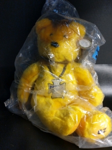 New in Bag Celebrity Bears Wizard Of Oz Cowardly Lion Large Bear