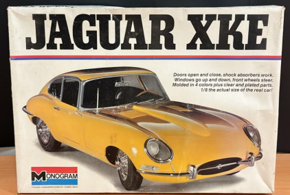 Monogram Jaguar XKE 1:8 Scale Model