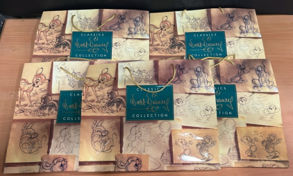 (5) Walt Disney Classics Collection Large Gift Bags