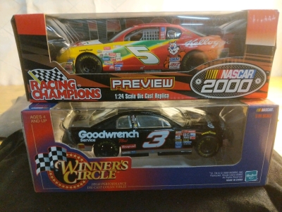 Racing Champions 1:24 Scale Kellogg's #5 NASCAR 2000 Replica and Winners Circle 1:24 Scale Goodwrench Service #3 NASCAR Replica