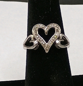 Silver Diamond Heart Ring (6.5)