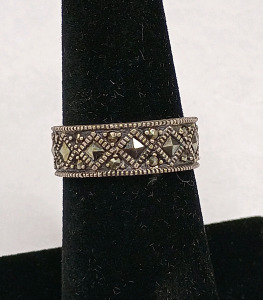 Silver with Black Gemstone Ring (size 5.5)