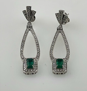 Platinum 1.29ct. Emerald & 1.39ct. Diamond Earings W/ AIGL C.O.A. (Value $19,212.00)