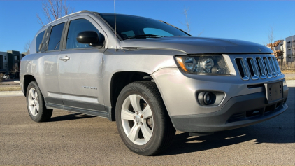 2016 JEEP COMPASS - NEW BATTERY!