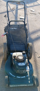(1) Craftsman 20" Gas Push Mower w/ Bag - Needs Handle Bar & Zipper