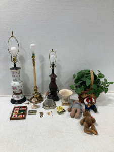 (3) Assorted Vintage Lamps & Antique Home Decor