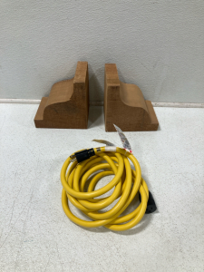 16&rsquo; 12/3 3 Prong Yellow Adapter Cord Set, (2) 6&rdquo;x 8&rdquo;x 8&rdquo; Redwood Corbels