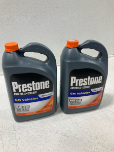 (2) Prestone Antifreeze + Coolant 1 Gallon