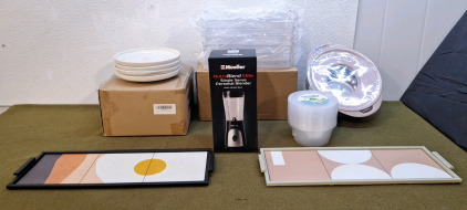 (4) Luzerne 8.25" Marble Patterned Plates, (1) Mueller NutraBlend Elite, Personal Blender & More