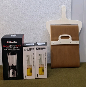 (1) Mueller NutraBlend Elite, Personal Blender, (2) 200ml Edible Oil Spray Bottles & (1) Wood Handled Pizza Slider