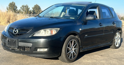 2008 MAZDA 3 - AFTERMARKET STEREO!