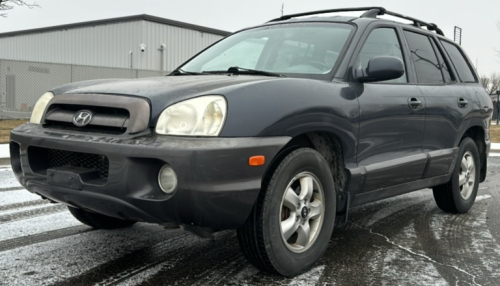 2005 HYUNDAI SANTA FE - SUNROOF!