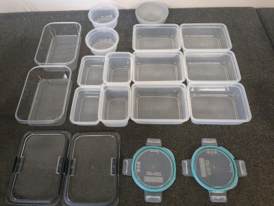 Assorted Tupperware