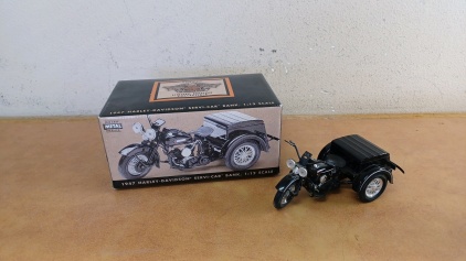 1947 Harley-Davidson Servi-Car Bank 1:12 Scale Collectible