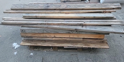 Bunk of Various 2x4s 4x2s1x6 and more
