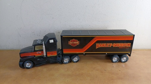 Nylint Harley Davison Semi-Truck Collectible