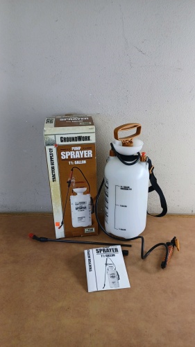 GroundWorks 1.5 Gallon Pump Sprayer