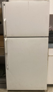 GE Refrigerator