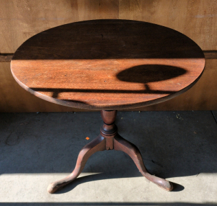 Round Table