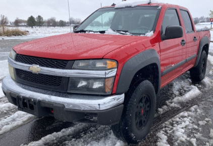 2004 CHEVROLET COLORADO - 4X4!