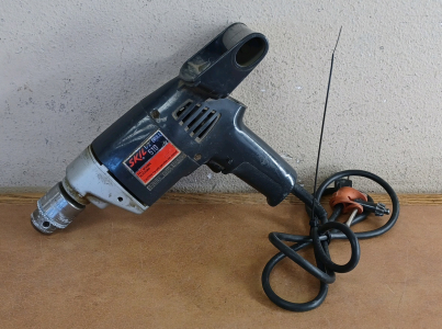 Skil 1/2" Drill