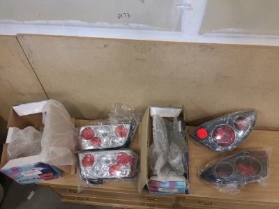 Auto tail lights