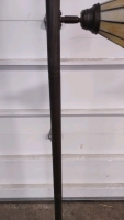 5'9&frac12;" Tall Tiffany Style Floor Lamp - 9