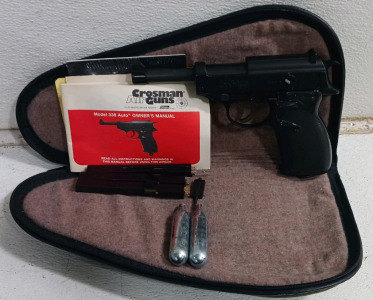 (1) Crosman 338 Auto CO2 Air Pistol w/ Case & Accessories