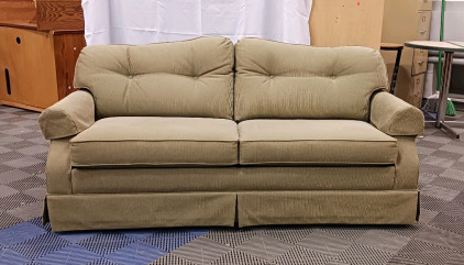 (1) La-Z-Boy Sleeper Sofa w/ SlumberAir Mattress - 84"x36"x36"