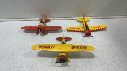 (1) Liberty Classics Lockheed Orion Limited Edition “Shell” Die-Cast Airplane, (1) Liberty Classics Travel Air Limited Edition “Case” Die-Cast Airplane, (1) ERTL Coca-Cola Branded Die-Cast Airplane